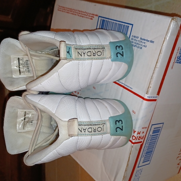 Jordan Retro 12s - Picture 5 of 10